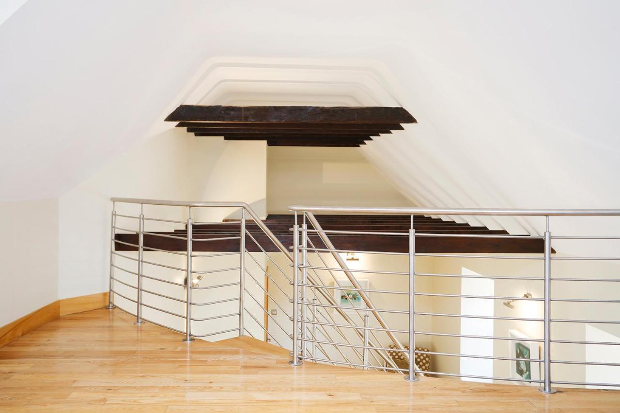 Joivy Unique Mezzanine Apartment In Сент-Андрус Экстерьер фото